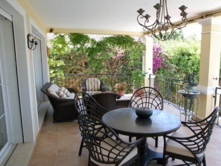 Estepona property: Malaga property | 4 bedroom Villa 114142
