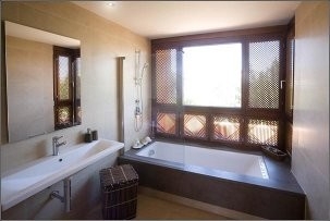 Estepona property: Apartment with 2 bedroom in Estepona 114145