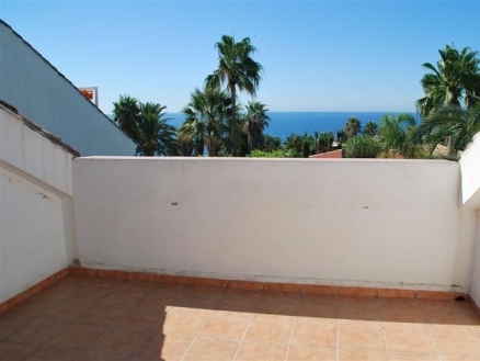 Estepona property: Townhome with 3 bedroom in Estepona, Spain 114173
