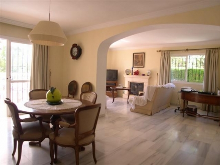 Townhome&nbsp;with&nbsp;4&nbsp;bedroom&nbsp;in&nbsp;town&nbsp;114186