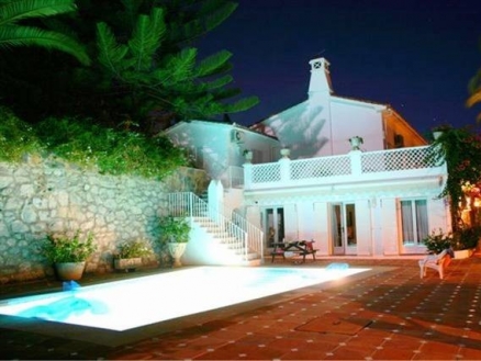 El Madronal property: Villa with 6 bedroom in El Madronal, Spain 114256