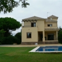Villa for sale in town 114371