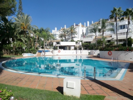 Elviria property: Apartment for sale in Elviria, Spain 114402