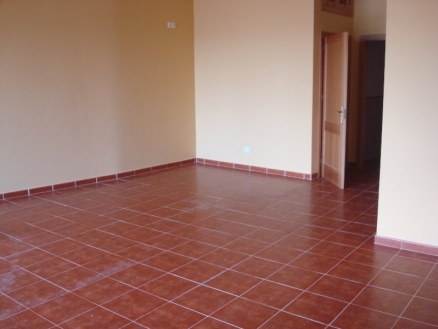 Estepona property: Commercial with bedroom in Estepona, Spain 114428