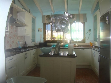 Estepona property: Villa with 3 bedroom in Estepona, Spain 114432