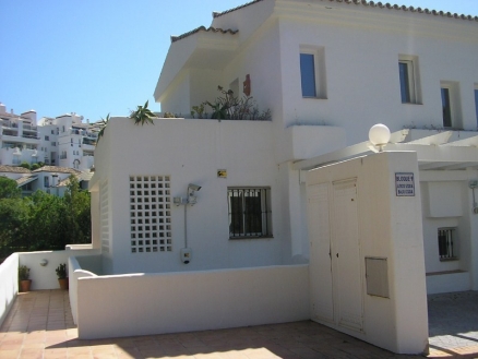 Benahavis property: Apartment with 3 bedroom in Benahavis 114443