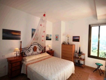 Marbella property: Apartment with 2 bedroom in Marbella 114470