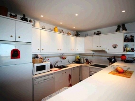Marbella property: Apartment for sale in Marbella, Malaga 114470