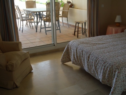 Estepona property: Malaga property | 4 bedroom Apartment 114531