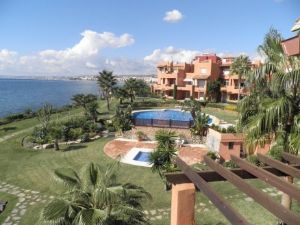 Estepona property: Apartment for sale in Estepona, Malaga 114575
