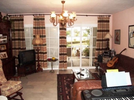 Townhome with 3 bedroom in town, Spain 114726