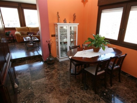 Fuengirola property: Apartment for sale in Fuengirola, Malaga 114796