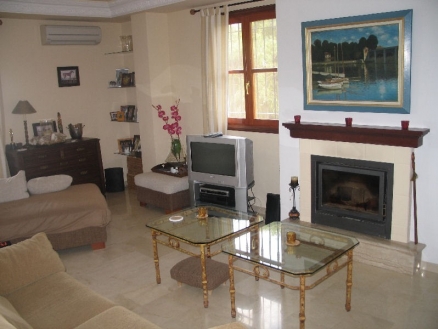 Villa&nbsp;for&nbsp;sale&nbsp;in&nbsp;town,&nbsp;Spain&nbsp;114867