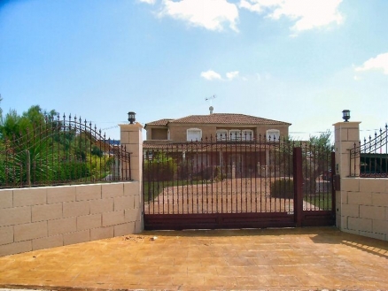 Busot&nbsp;property:&nbsp;Villa&nbsp;for&nbsp;sale&nbsp;in&nbsp;Busot&nbsp;114874