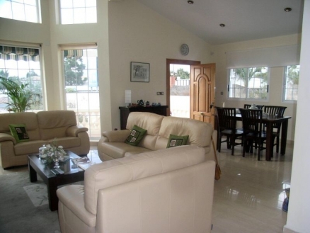 Busot&nbsp;property:&nbsp;Villa&nbsp;for&nbsp;sale&nbsp;in&nbsp;Busot,&nbsp;Spain&nbsp;114887