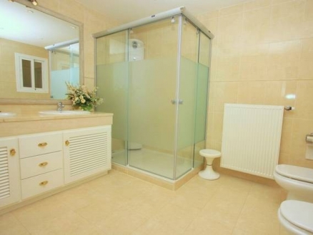 Townhome with 3 bedroom in town, Spain 114956
