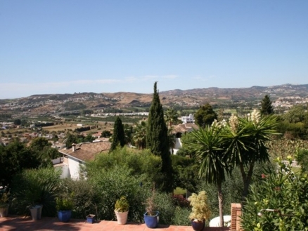 Villa&nbsp;for&nbsp;sale&nbsp;in&nbsp;town,&nbsp;Spain&nbsp;115227