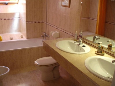 San Luis De Sabinillas property: San Luis De Sabinillas Apartment 115263