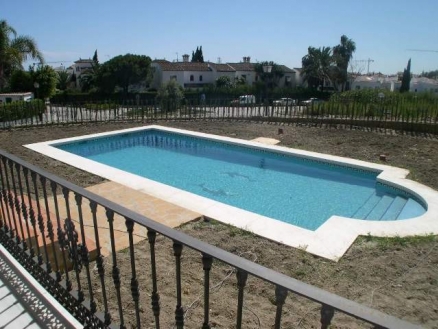 Villa&nbsp;with&nbsp;5&nbsp;bedroom&nbsp;in&nbsp;town&nbsp;115313