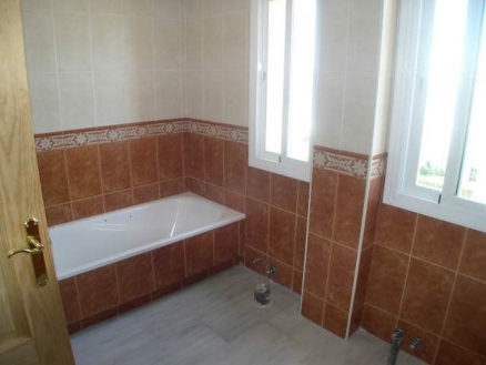 Villa&nbsp;with&nbsp;5&nbsp;bedroom&nbsp;in&nbsp;town,&nbsp;Spain&nbsp;115313