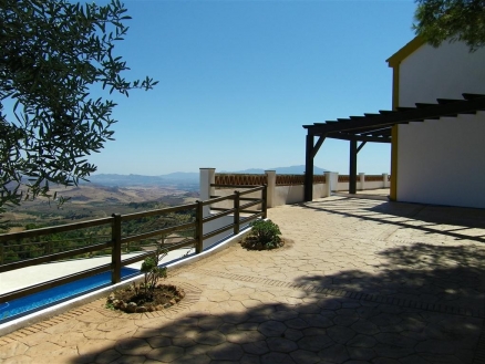 Alozaina property: Villa with 3 bedroom in Alozaina 115327
