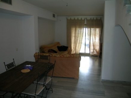 Townhome&nbsp;with&nbsp;3&nbsp;bedroom&nbsp;in&nbsp;town&nbsp;115416