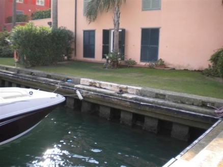 Apartment for sale in town 115984