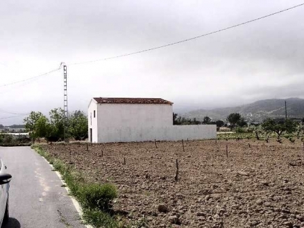 Onil property: Villa for sale in Onil 116031