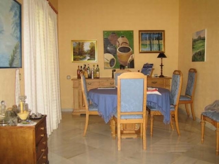 San&nbsp;Pedro&nbsp;de&nbsp;Alcantara&nbsp;property:&nbsp;Malaga&nbsp;property&nbsp;|&nbsp;4&nbsp;bedroom&nbsp;Villa&nbsp;116288