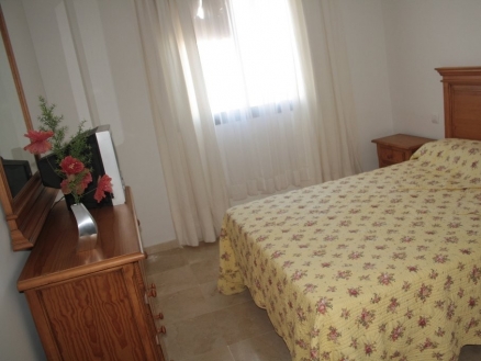 Estepona property: Apartment with 2 bedroom in Estepona 116407