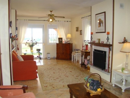 Estepona property: Villa with 4 bedroom in Estepona, Spain 116465