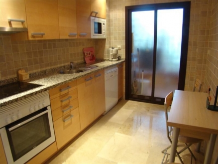 Estepona property: Apartment with 2 bedroom in Estepona 116471