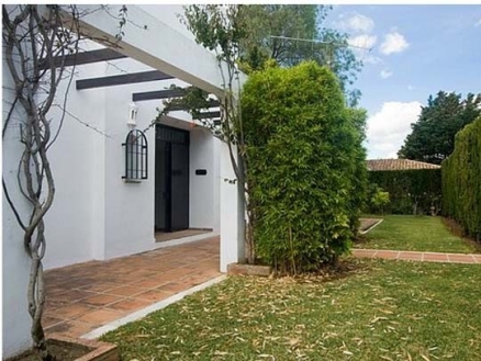 New Golden Mile property: Villa for sale in New Golden Mile, Spain 116519