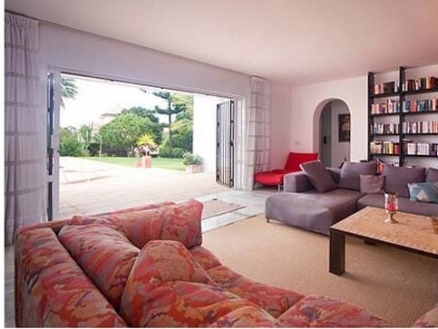 New Golden Mile property: Villa in Malaga for sale 116519