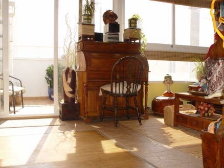 El Campello property: Alicante property | 4 bedroom Apartment 116530