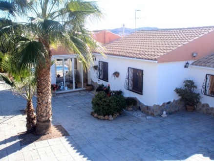 Busot&nbsp;property:&nbsp;Villa&nbsp;for&nbsp;sale&nbsp;in&nbsp;Busot&nbsp;116572