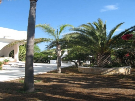 El Campello property: Villa with 7 bedroom in El Campello, Spain 116575