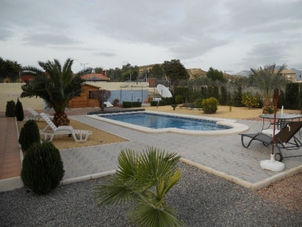Villa&nbsp;with&nbsp;4&nbsp;bedroom&nbsp;in&nbsp;town,&nbsp;Spain&nbsp;116608