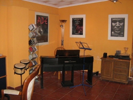 Villa with 4 bedroom in town, Spain 116611