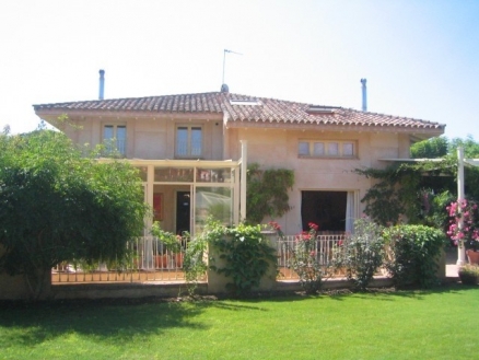 Villa for sale in town 116918