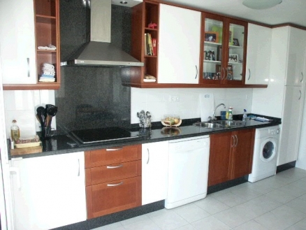 Apartment with 3 bedroom in town 116956