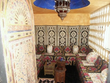 Villa for sale in town, Spain 116989
