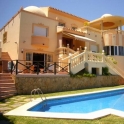 Villa for sale in town 117294