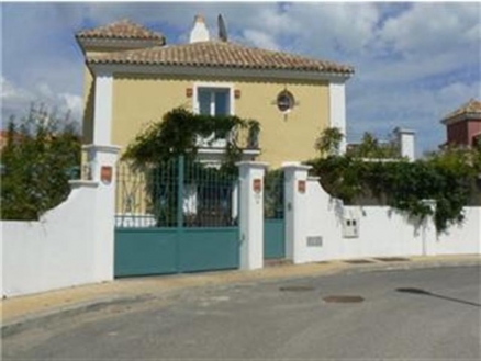 La&nbsp;Duquesa&nbsp;property:&nbsp;Villa&nbsp;for&nbsp;sale&nbsp;in&nbsp;La&nbsp;Duquesa&nbsp;117299