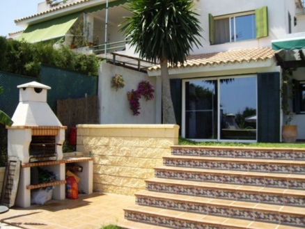 Seville property | 3 bedroom Villa 76041