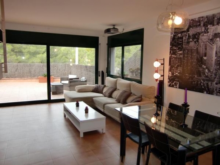 Olivella property: Barcelona Townhome 76130