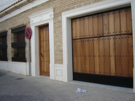 Townhome with 3 bedroom in town, Spain 76135