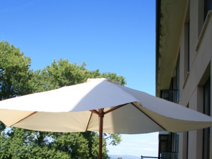 Villa for sale in town, Spain 76148