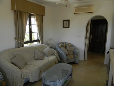 Villa with 3 bedroom in town 76240