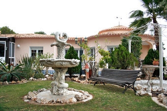 Villamartin property: Villa for sale in Villamartin, Spain 76417